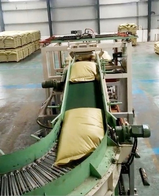 포지션 플랜트에 맞춤형 및 자동 피드 팔레티라이저 4100mm*1600mm*1450mm